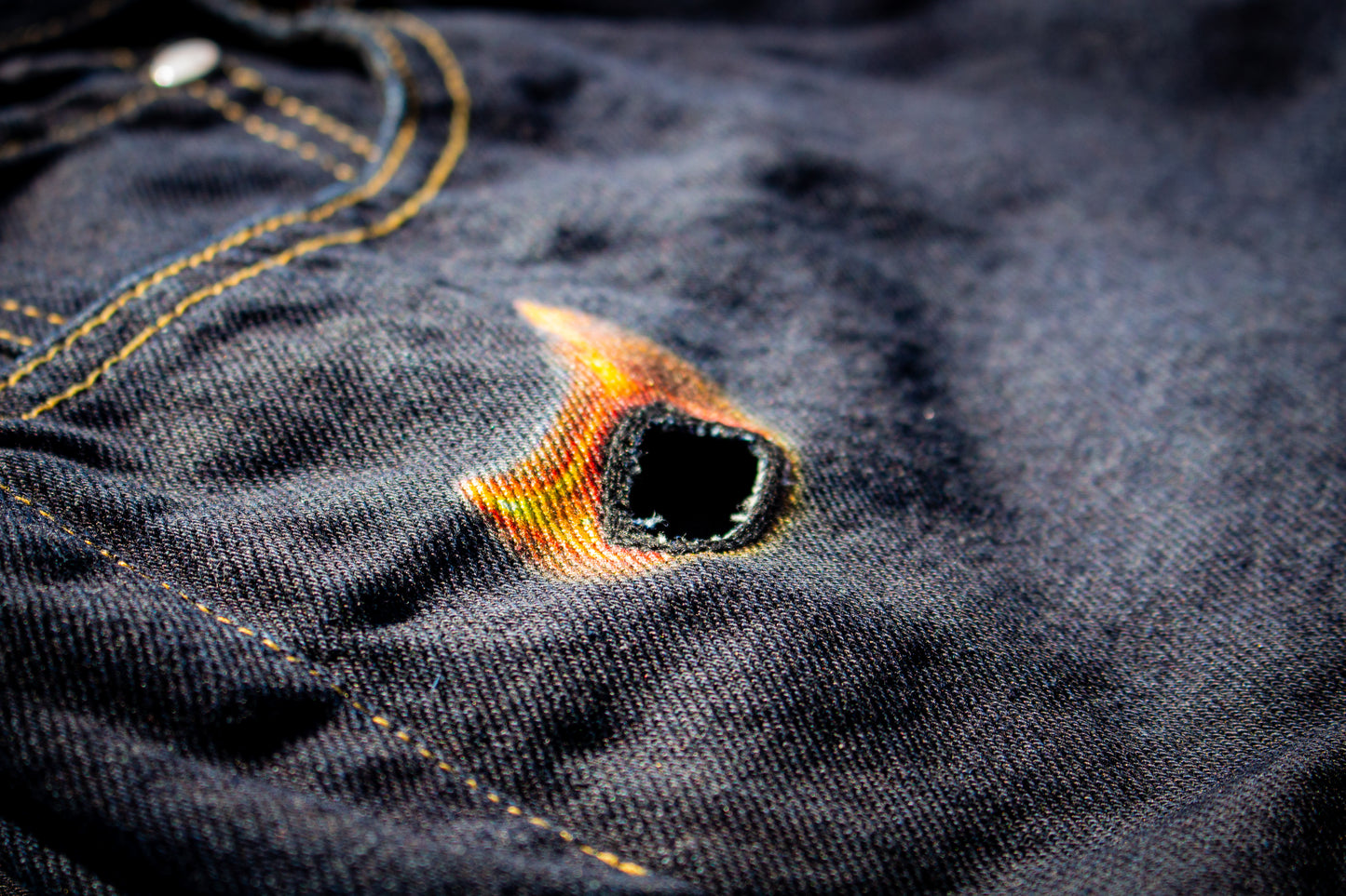 Pocket Burn Jeans